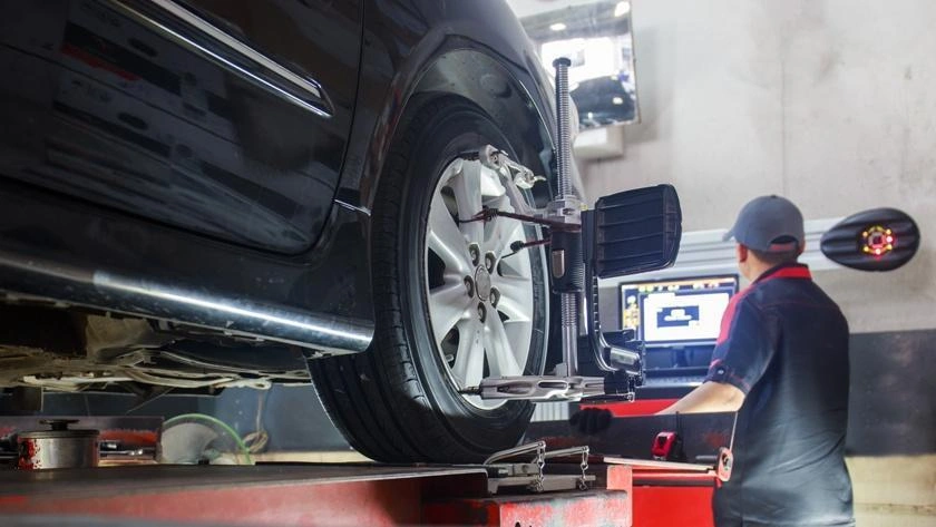 ASE Certified wheel alignment Mobile Mechanic Houston