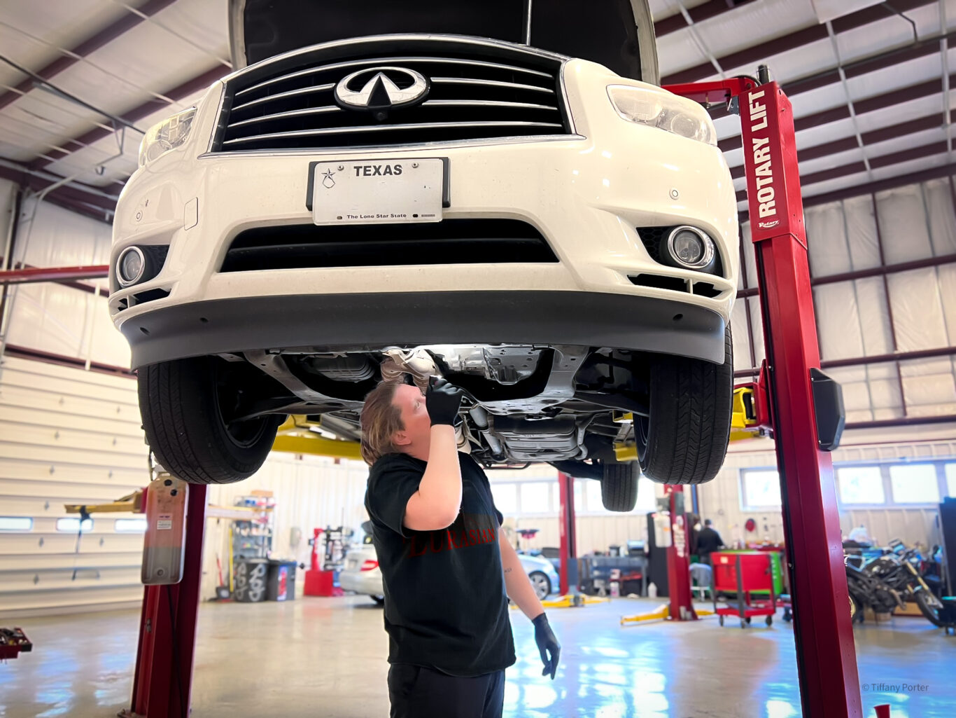 Fully Equipped Mobile Mechanic Lexus Services Repair Houston Area