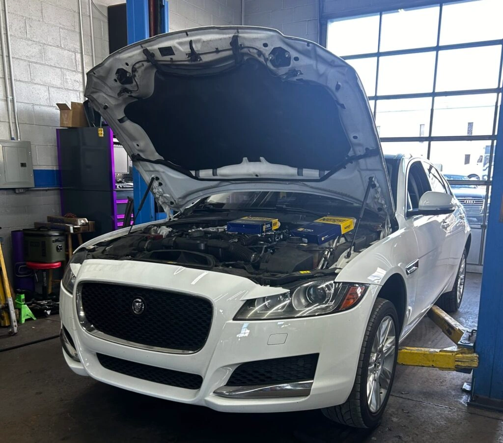 Trusted Jaguar Mobile Mechanic Houston